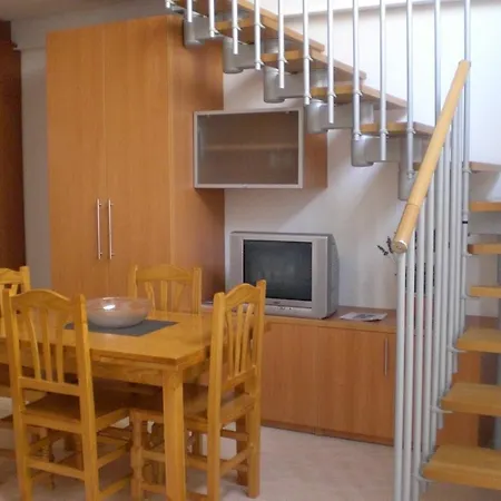 Enginyapartaments Figueres  Kamer foto
