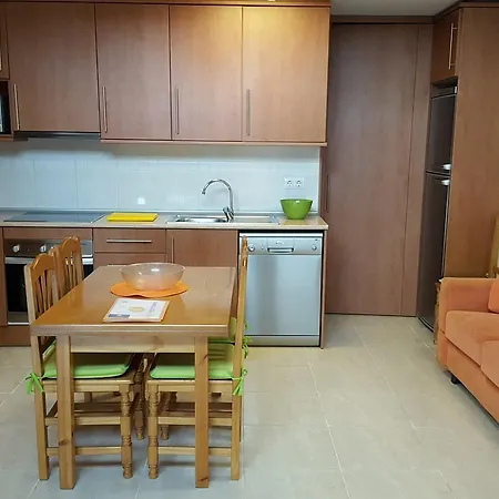 Enginyapartaments Figueres  Buitenkant foto